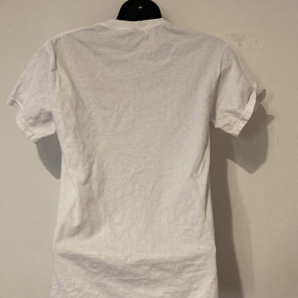 Single & Ready To Jingle White T-Shirt with Red 'Single , fun and sexy cute top - Picture 3 of 8